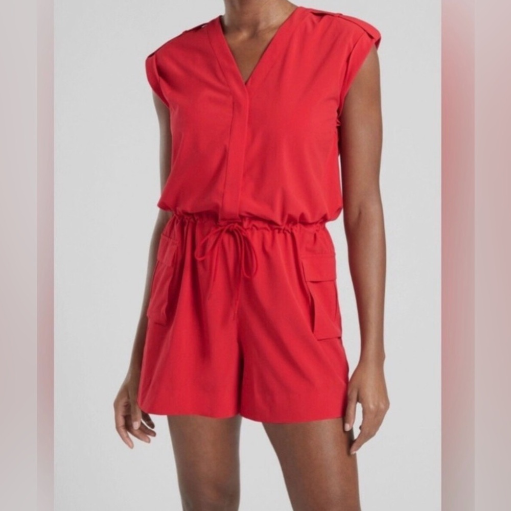 Women’s Athleta Sutton Romper Red V-Neck Drawstring Waist Utility Size 2